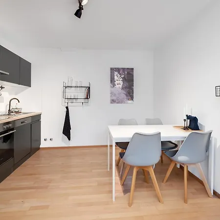 Apartment Ruhige Oase In Der Nähe Von Parkanlage Und Krankenhaus