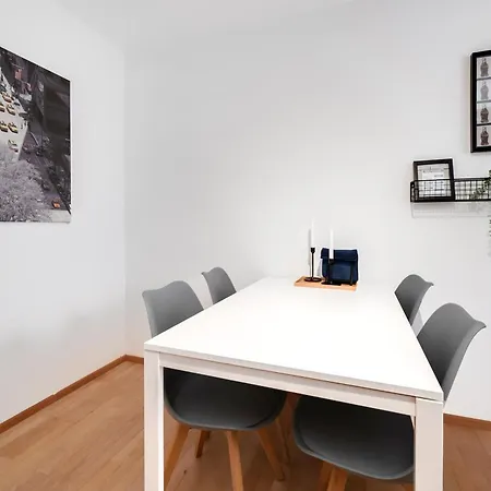 Apartamento Ruhige Oase In Der Naehe Von Parkanlage Und Krankenhaus *